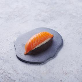 Salmon Sushi