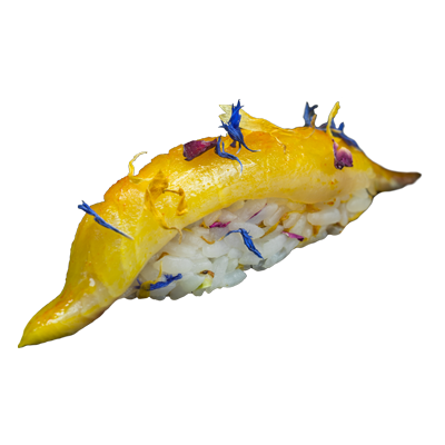 Yellowtail sushi, saffron & flowers