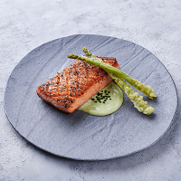 grilled-salmon-with-asparagus